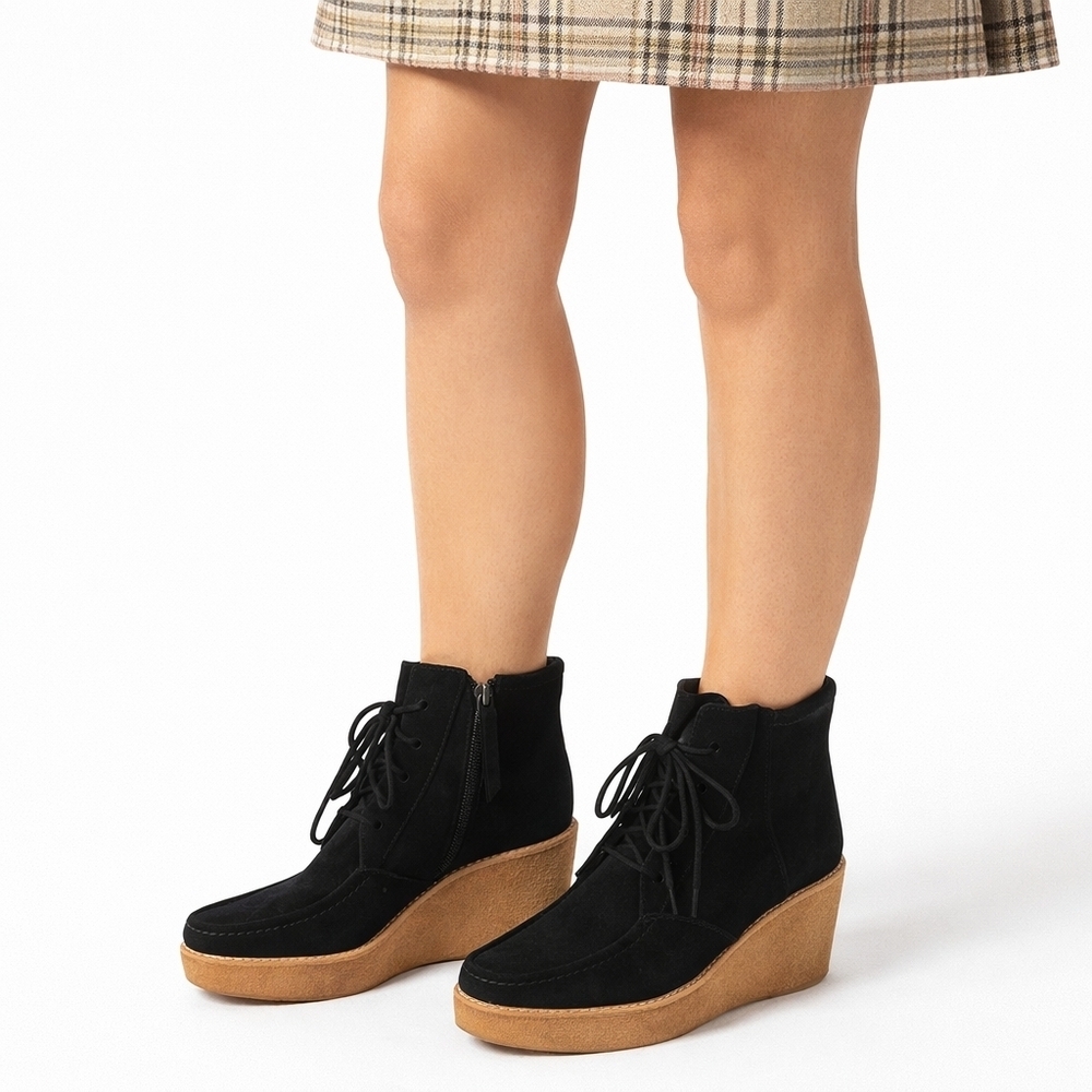 Derek Crosby Lam suede zip Wedge Comfort  booties‎ 9.5